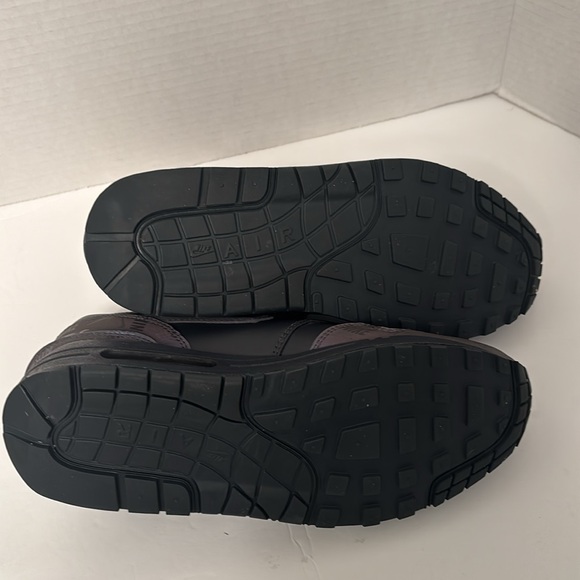 Nike women’s size 8 Air Max 1 excellent condition never worn - Picture 8 of 13